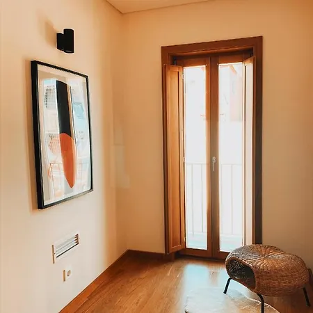 Beautiful Duplex With Garden In Belem Lizbona