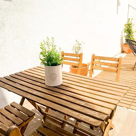 Beautiful Duplex With Garden In Belem