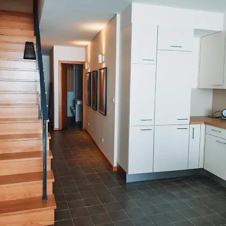 Beautiful Duplex With Garden In Belem Vakantiehuis Lissabon