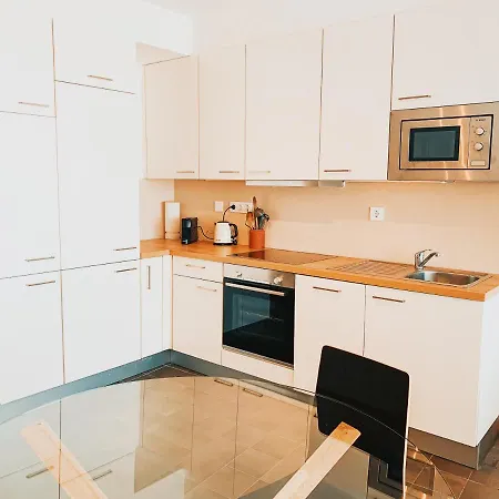 Beautiful Duplex With Garden In Belem Vakantiehuis *